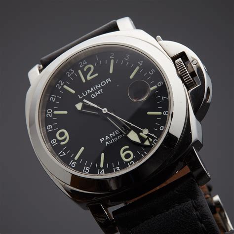 panerai luminor gmt pre owned